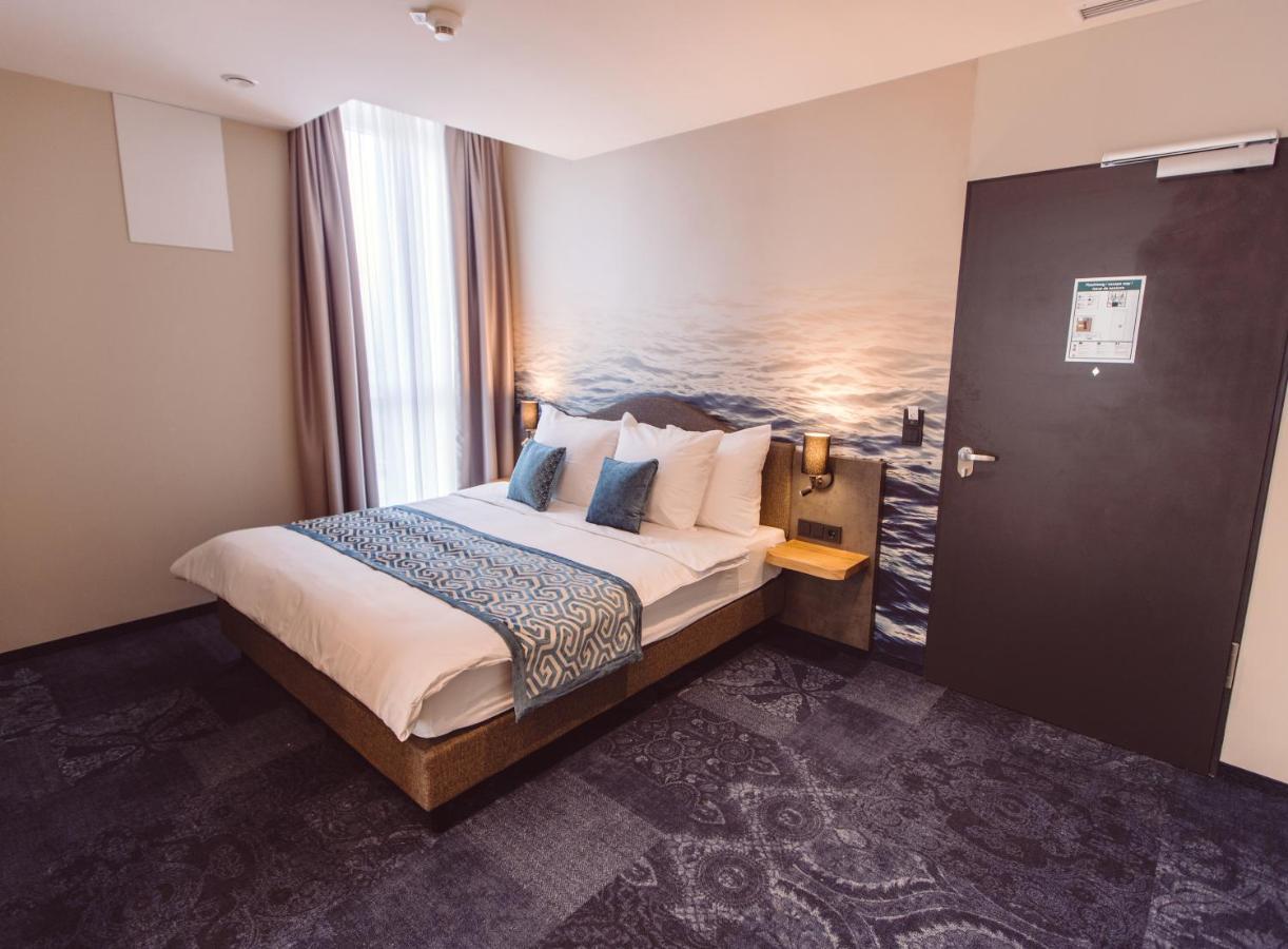 Hotel Libertas Elements Pure Merzhausen ภายนอก รูปภาพ