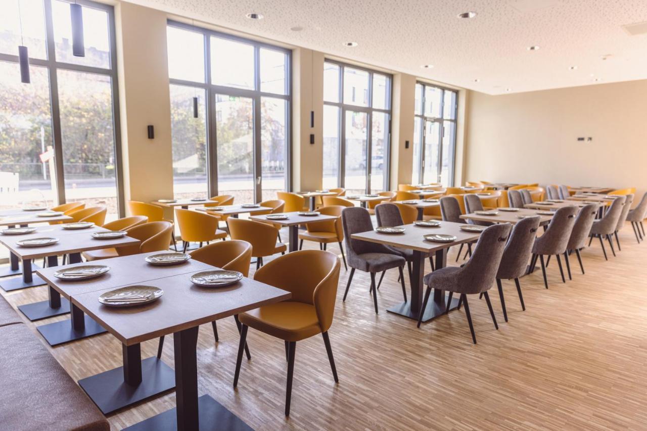 Hotel Libertas Elements Pure Merzhausen ภายนอก รูปภาพ