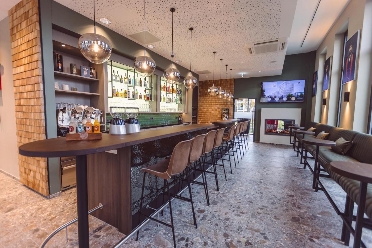 Hotel Libertas Elements Pure Merzhausen ภายนอก รูปภาพ