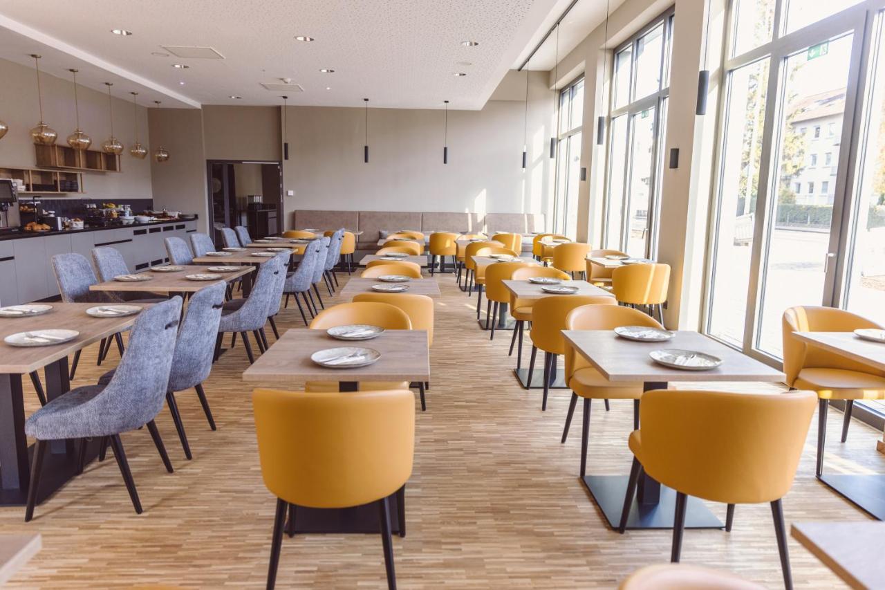 Hotel Libertas Elements Pure Merzhausen ภายนอก รูปภาพ